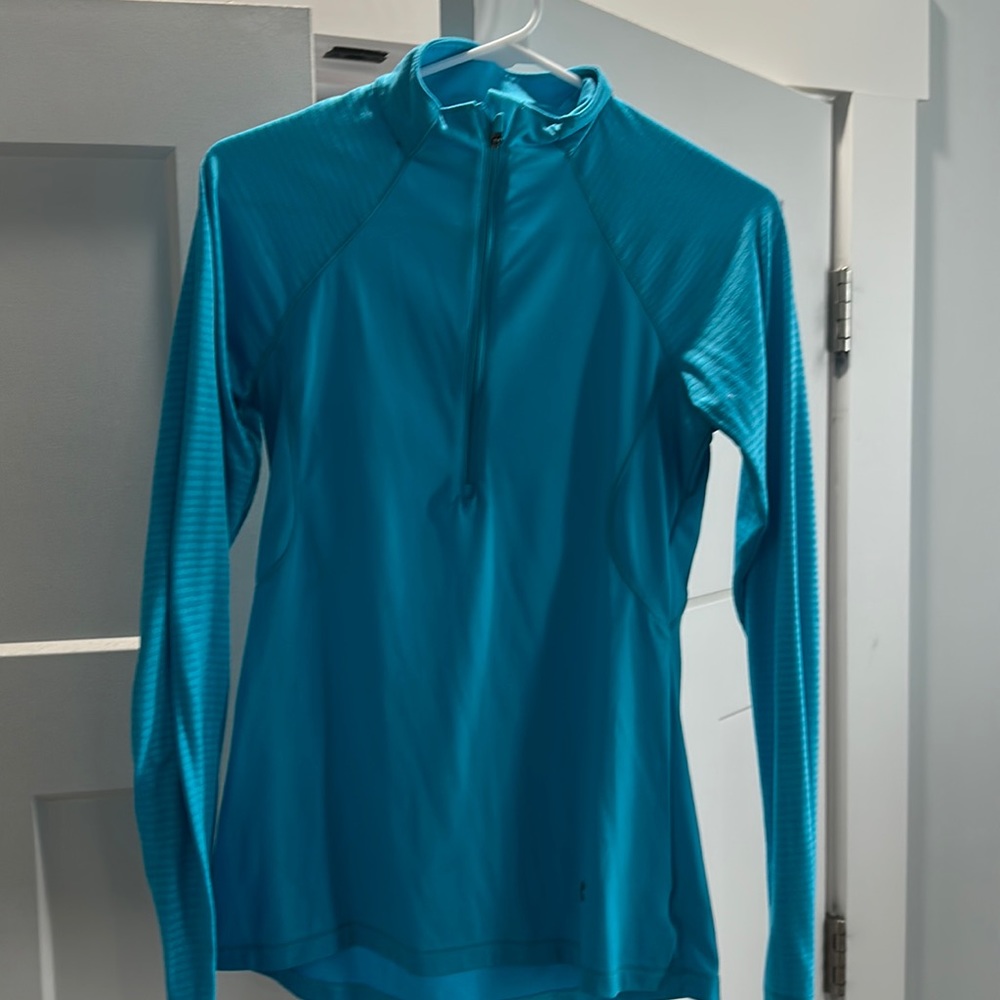 Blue under armour semi fitted 1/2 zip heat gear medium